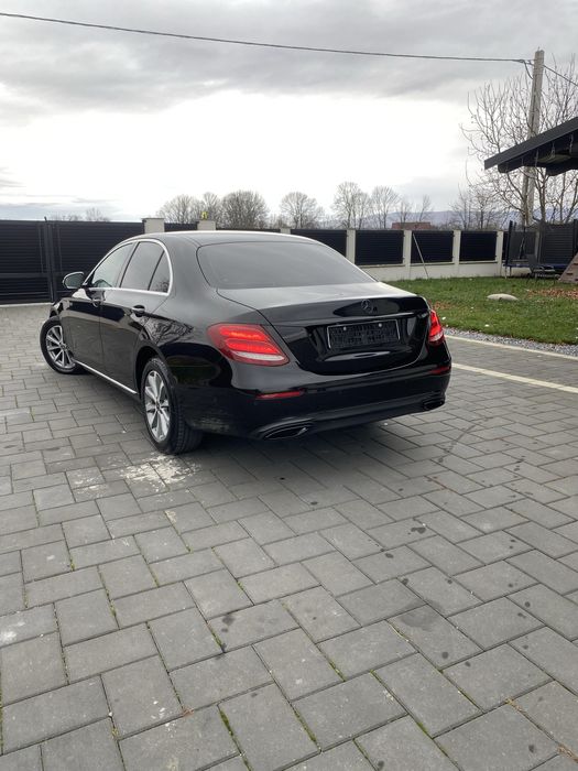 Mercedes benz E class 2.0 CDI 2018 Recent adus in tara