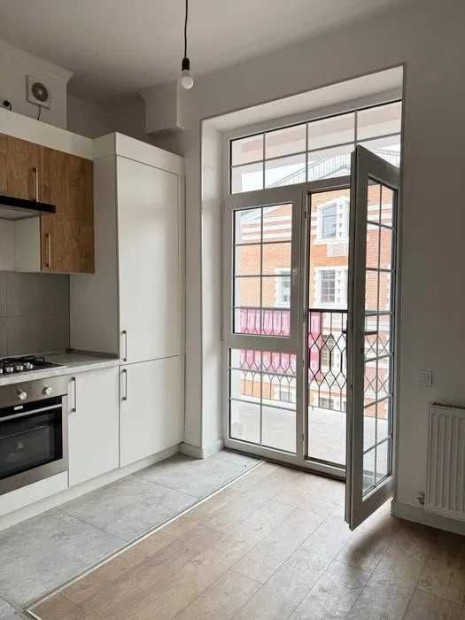 4-комнатная квартира Дуплекс в Greenwich 87м2, Евро ремонт, ор-р Узбум