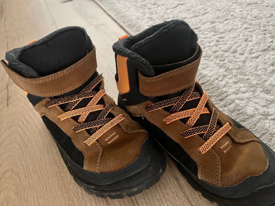 Ботуши за момче размер 32