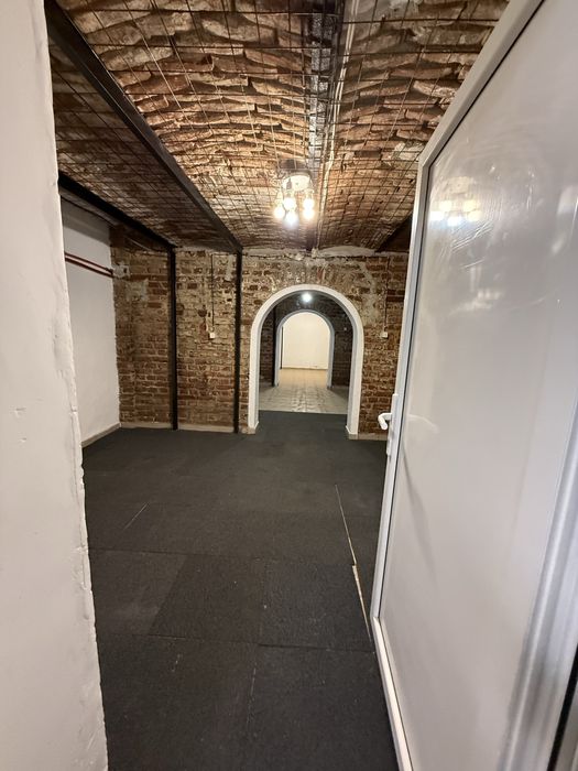 Spatiu de inchririat - metrou Grivita - Sector 1