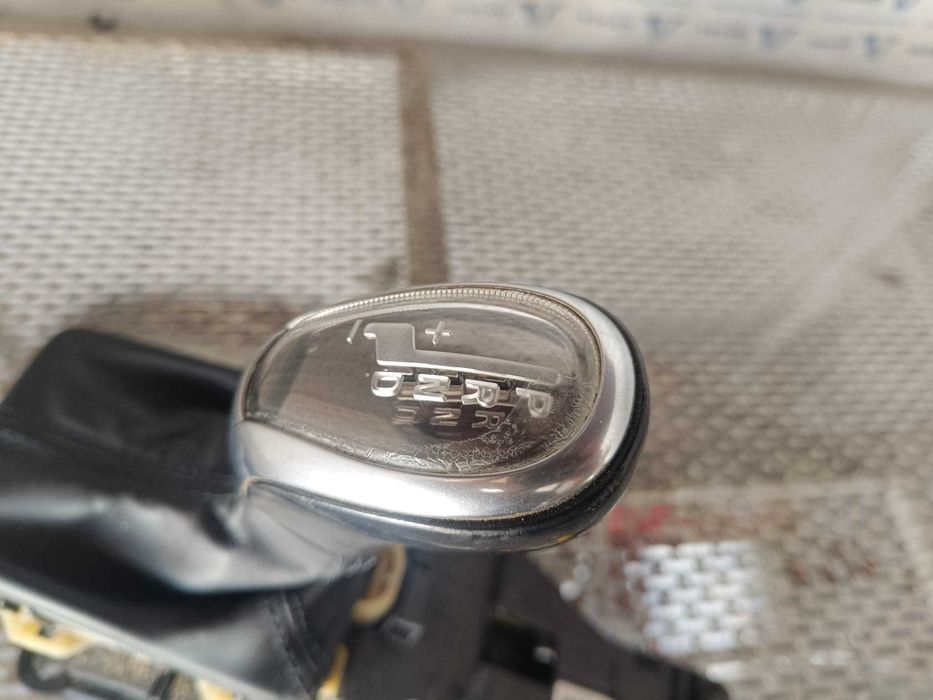 schimbator viteze automata XC60 S60 V60 XC70 V70 S80 2010-2016