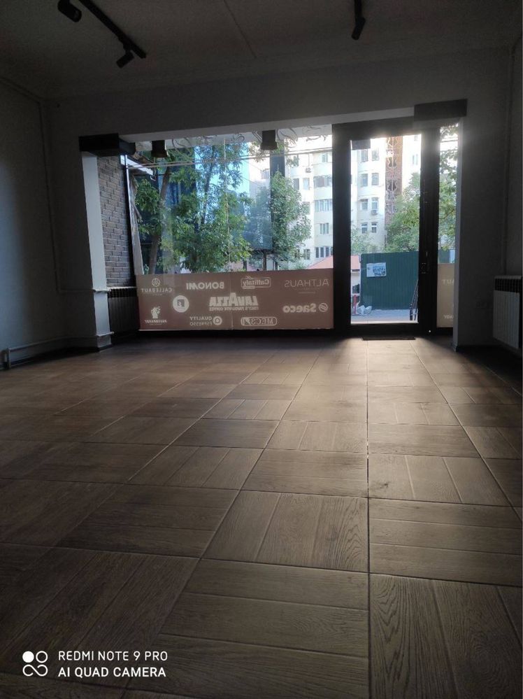 Айбек Офис на продажу 80 м² + подвал 50 м² Angels Food. Парковка есть