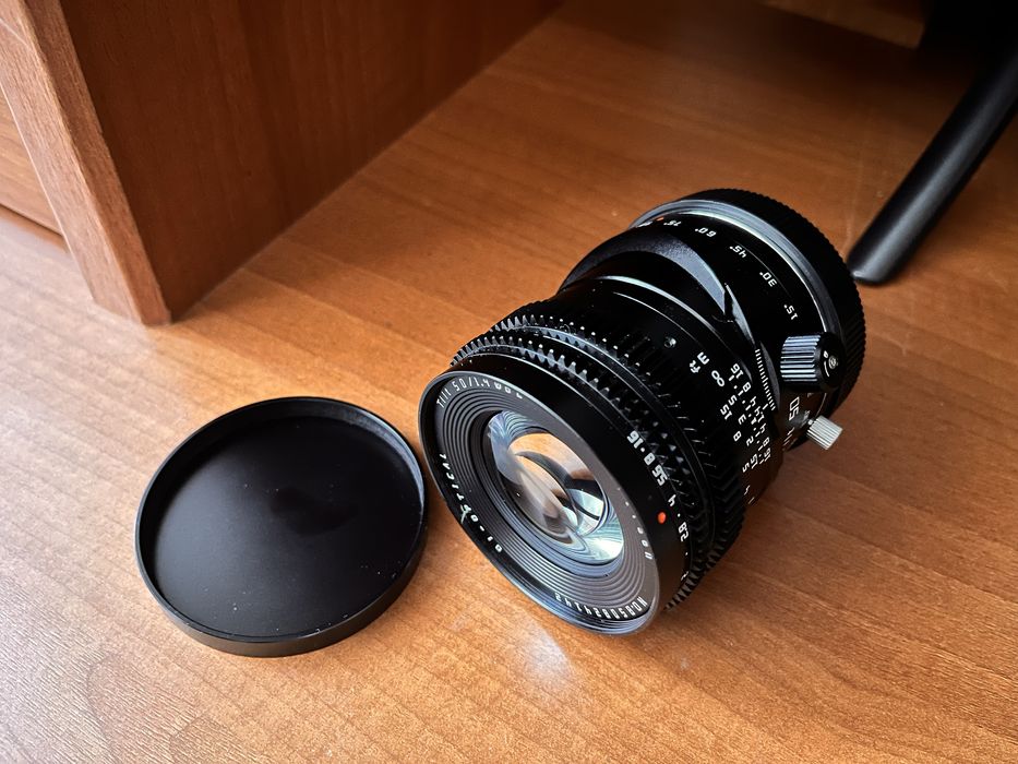 Obiectiv foto TTartisan 50 mm F1.4 FX (Canon RF) Tilt