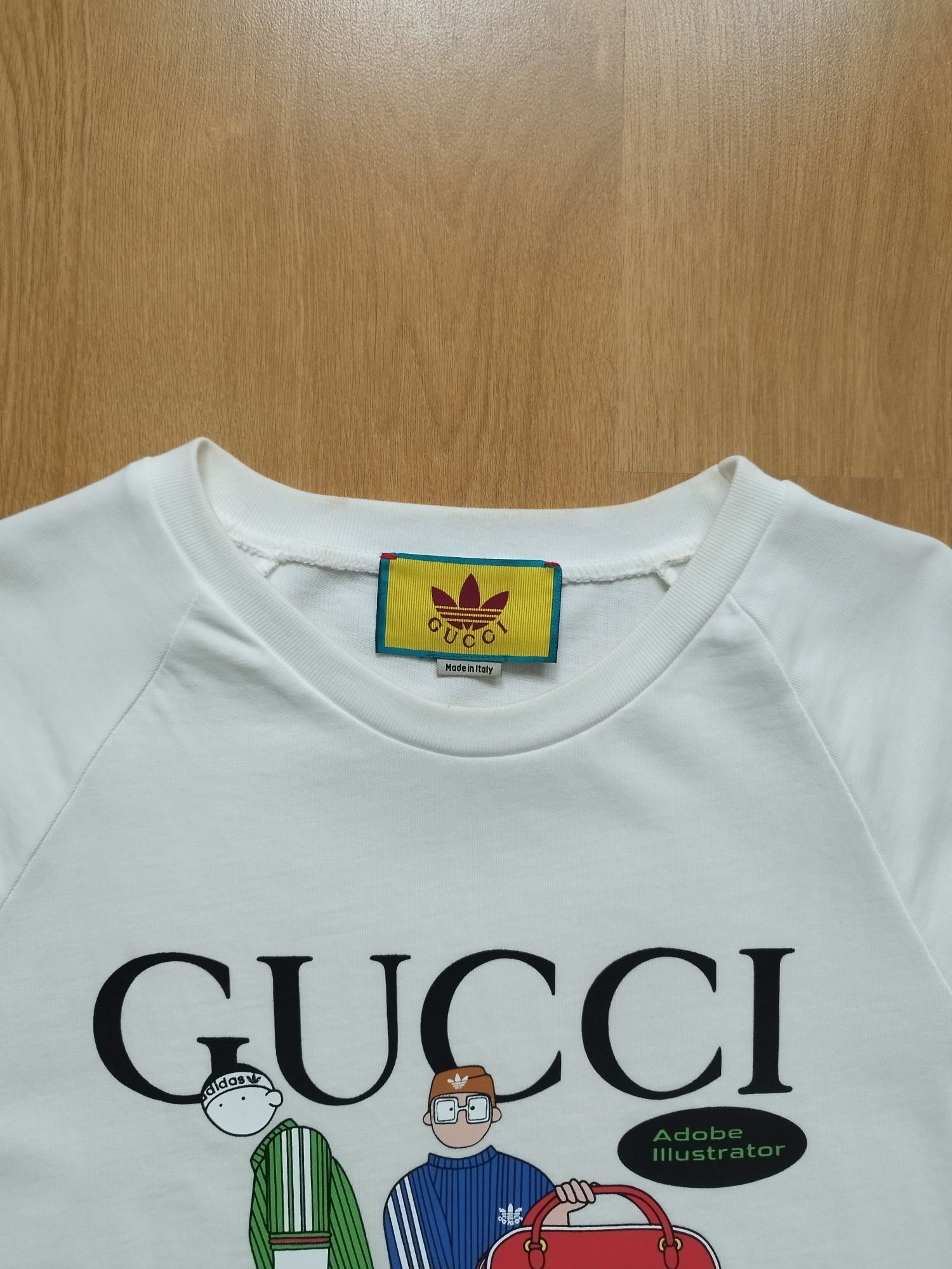 Продавам тениска Gucci