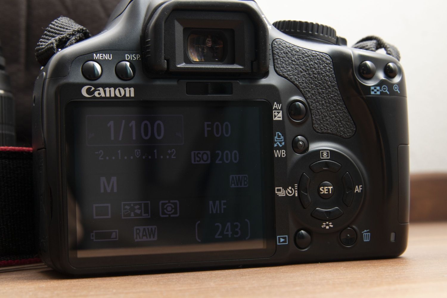 Canon EOS 450d 18-55 EFS 4GB Flash чанта