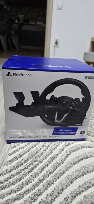 Volan gaming Hori Apex 004U (ps4,ps5,pc] preț 350 ron discutabil