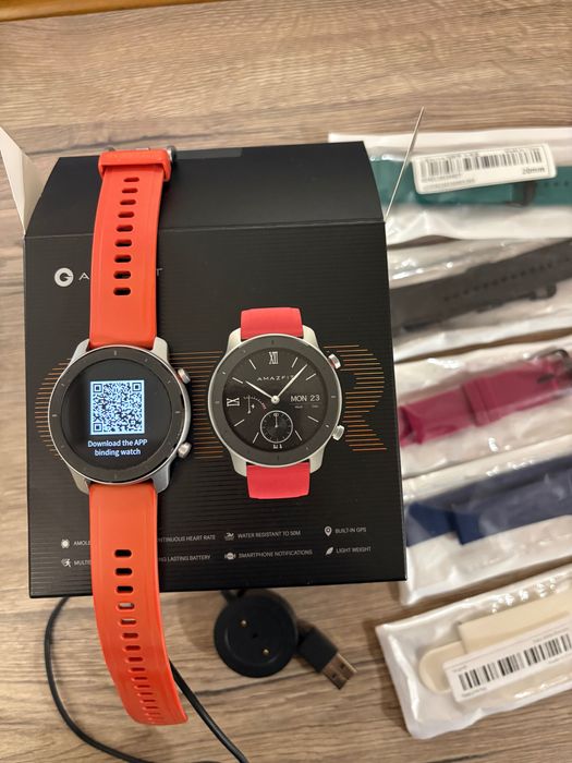Смарт часовник Xiaomi Amazfit 42mm