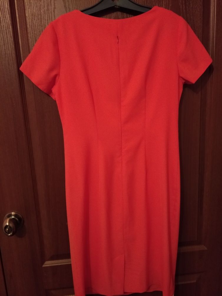 Платье,48 размер