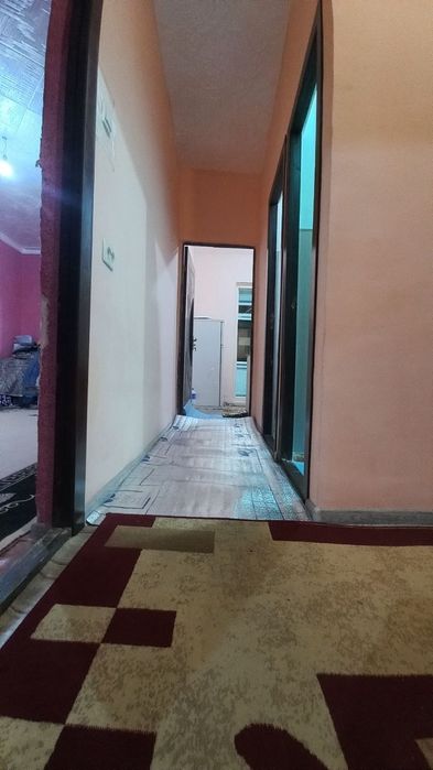 3 xonali uy  sotiladi