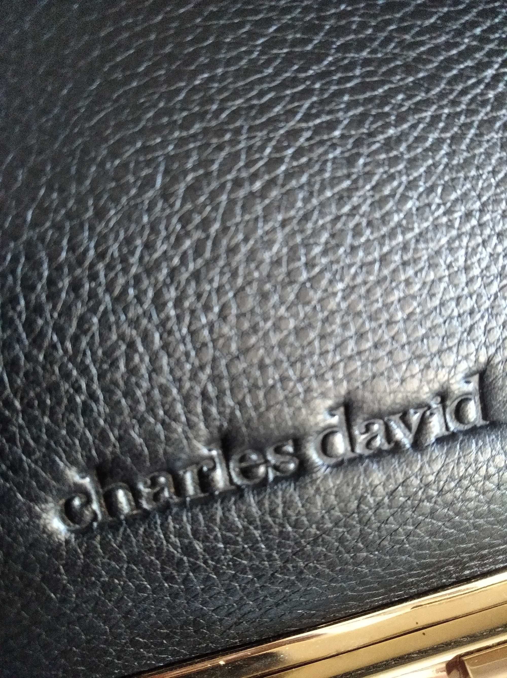 Дамска чанта Guess Fossil  и Charles David