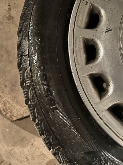 Продам шины в сборе
