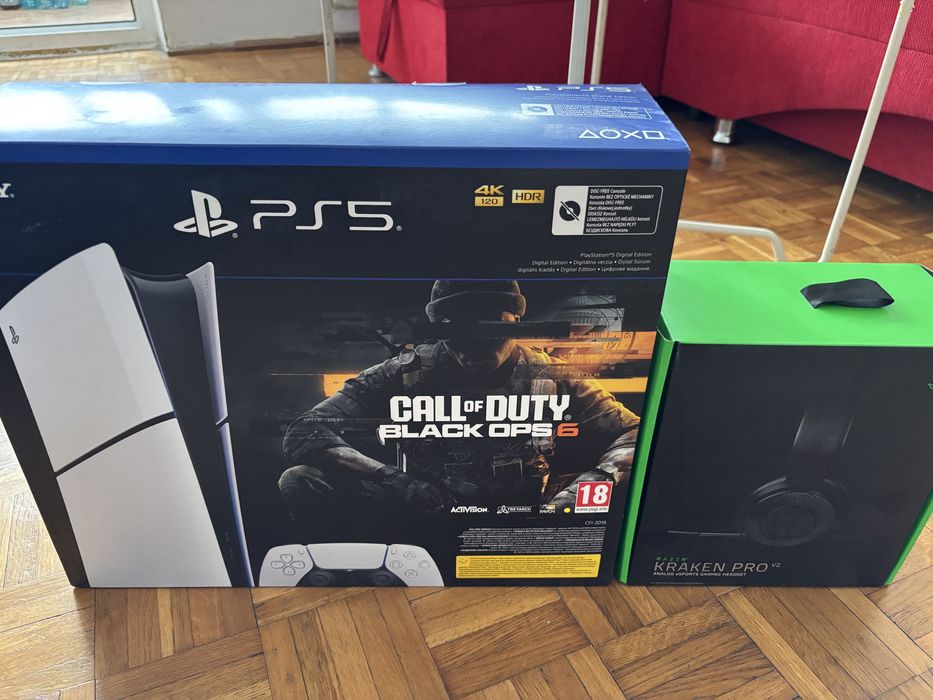 PlayStation 5 1TB Digital Edition garantie pana in iulie 2027