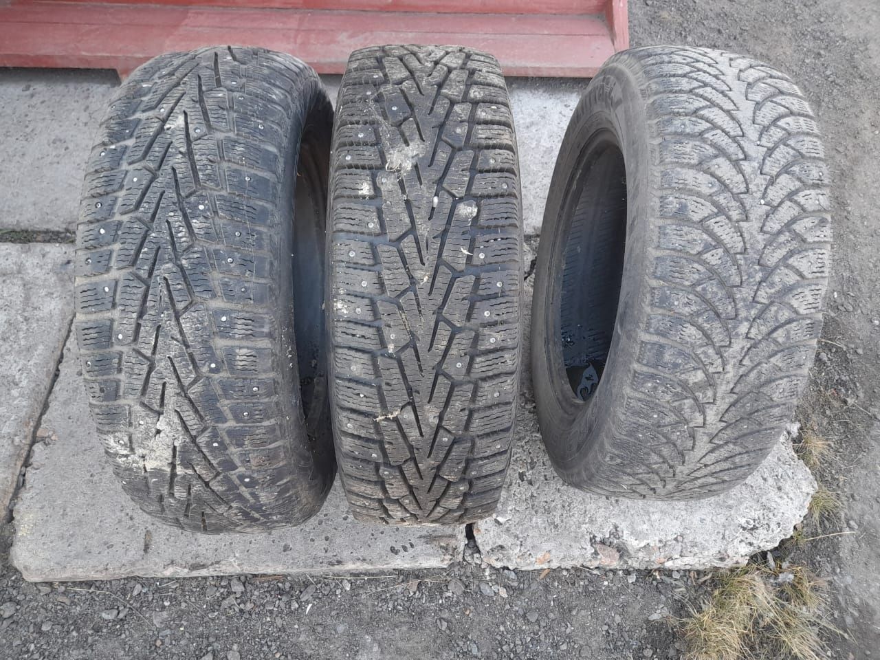 Срочно продам шины