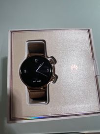 Смарт часовник Huawei watch GT 2 Цена 100лв.