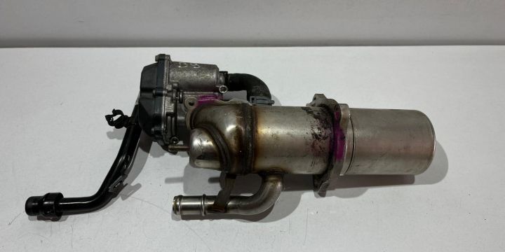 Racitor gaze cu EGR 04l131512a Audi A6 4G/C7 [2010 - 2014]