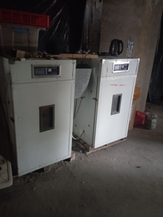 Продается инкубатор