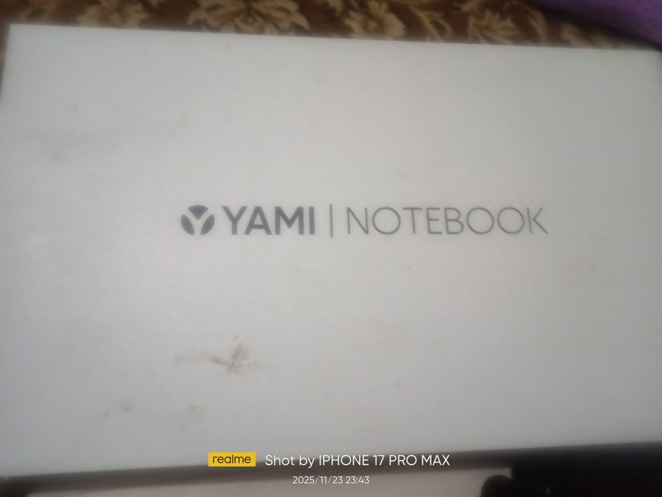 Ноутбук хороший тянет много игр