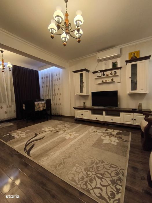 Apartament 3 camere decomandate Valea Rediului