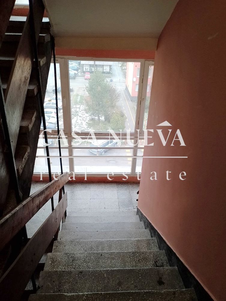 Продава се Двустаен апартамент в Перник, Димова махала - 42 кв.м за 1477 €/кв.м - Снимка #6