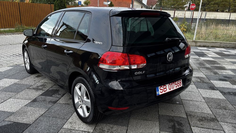 Vw golf 6 model Team model 2011 recent adus