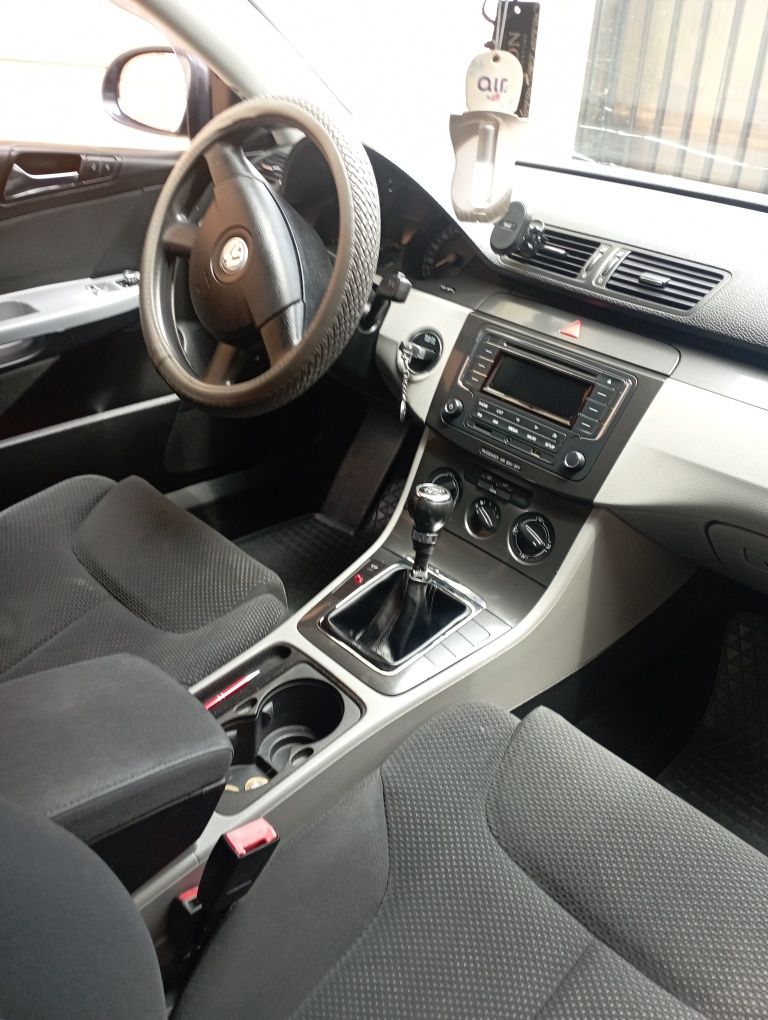 Vand VW PASSAT B6 2007