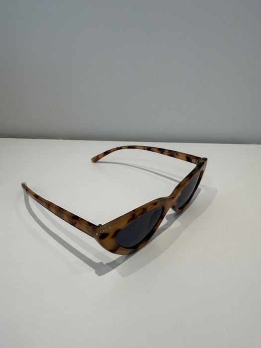 Слънчеви очила котешко око cat eye H&M кафяви и черни