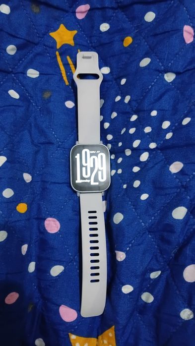 Redmi watch 5 в хорошем состоянии