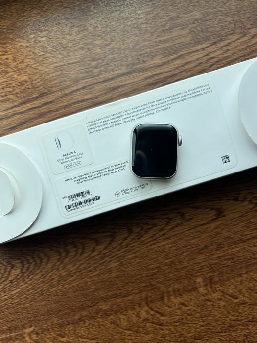 Оригинал Iwatch 8 41 mm silver