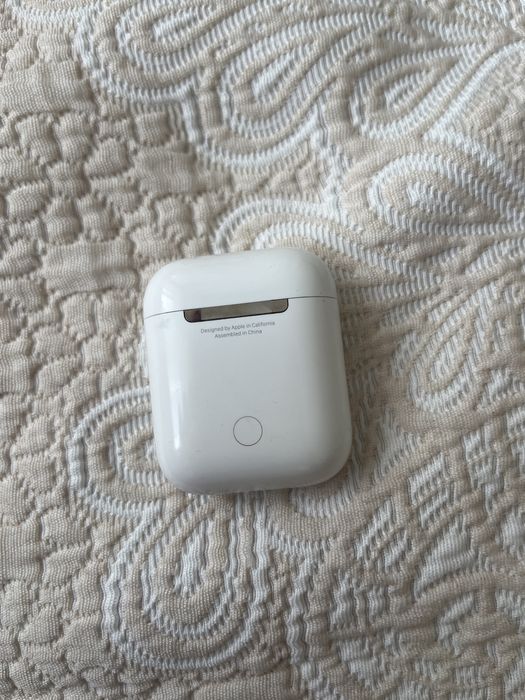 Airpods оригинал