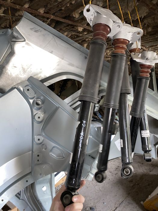 Амортизатор Омода С5 Omoda C5 задние левое правое