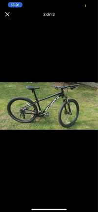 Bicicleta specialized roti 27,5