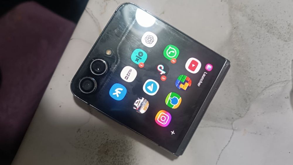 Обмен galaxy z flip 5 256 gb
