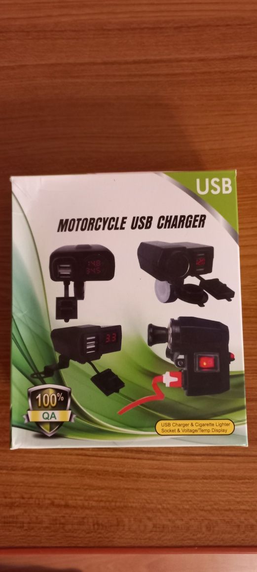 Incarcator dublu USB , Volmetru și bricheta 12 V motocicleta