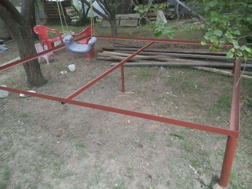 Тапчан каркас 2.5*3