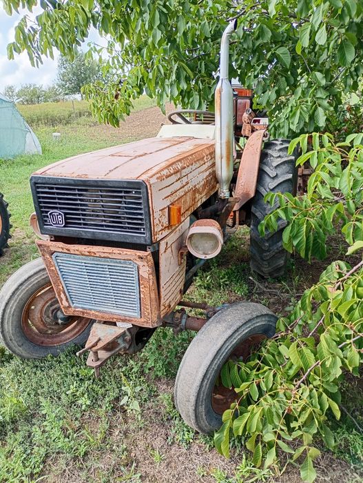 Universal Utb 445 vr viticol