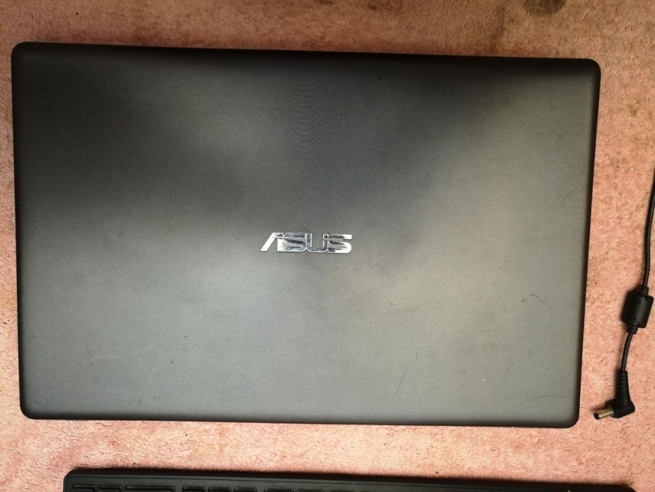 Dezmembrare ASUS VIVO BOOK A540U si Asus X550C