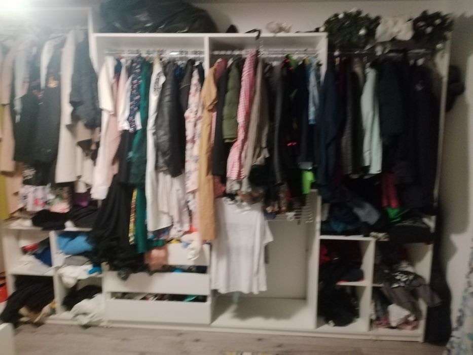 Mobila dresing imens