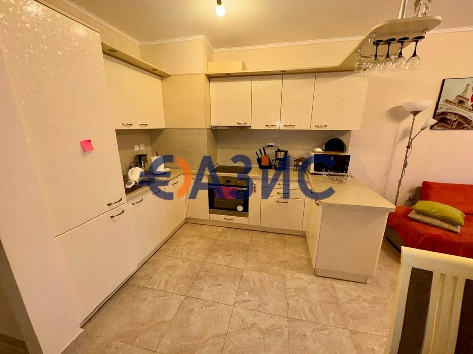 Продава се Тристаен апартамент в Несебър - 94 кв.м за 863 €/кв.м - Снимка #13