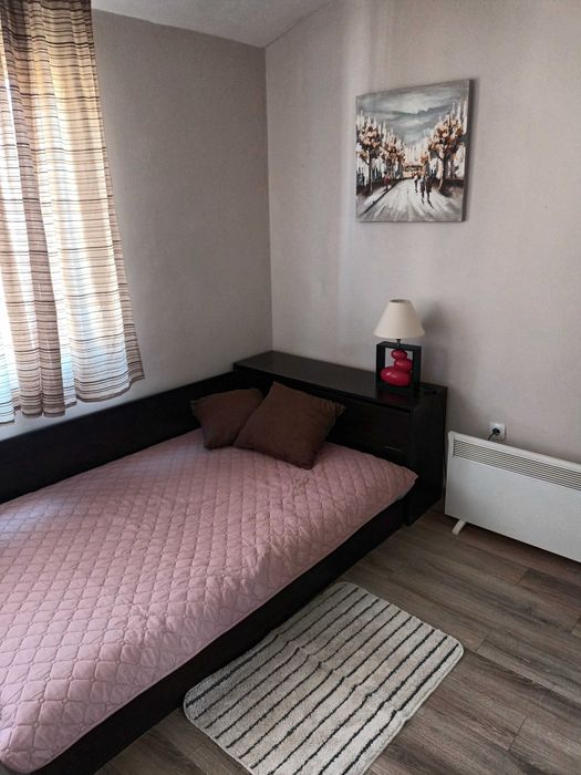 Дава се под наем Едностаен апартамент в Варна, Конфуто - 40 кв.м за 295.8 € - Снимка #2