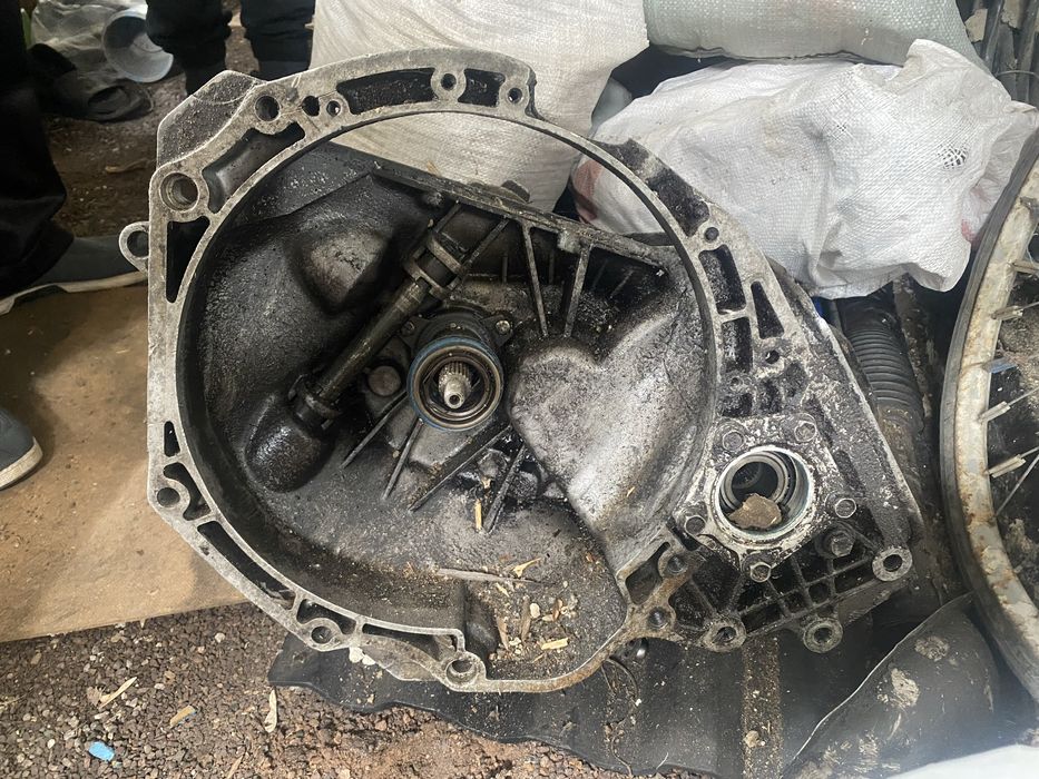 Коробка опель вектра а 1994 пяти ступка