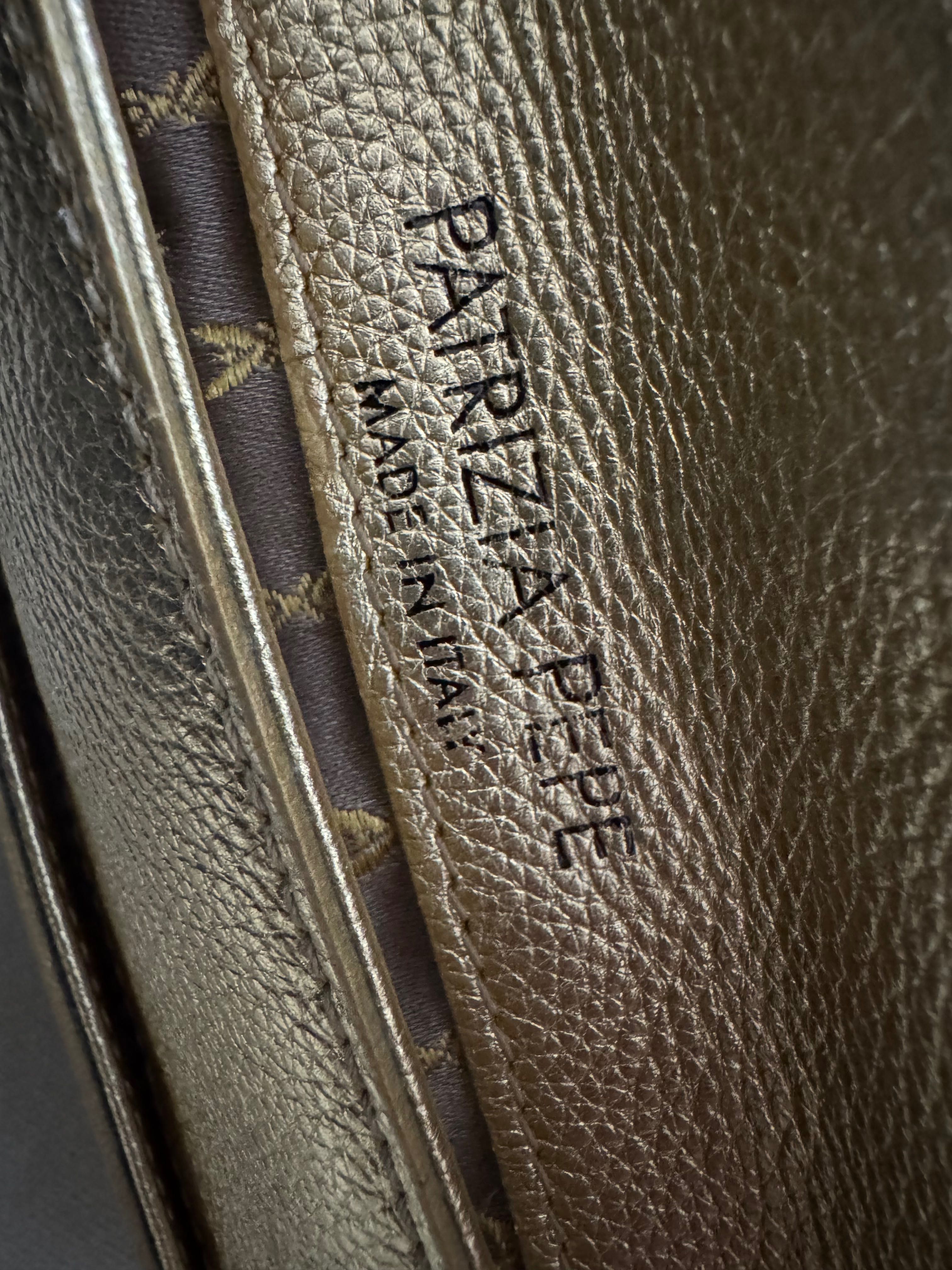чанта Patrizia Pepe
