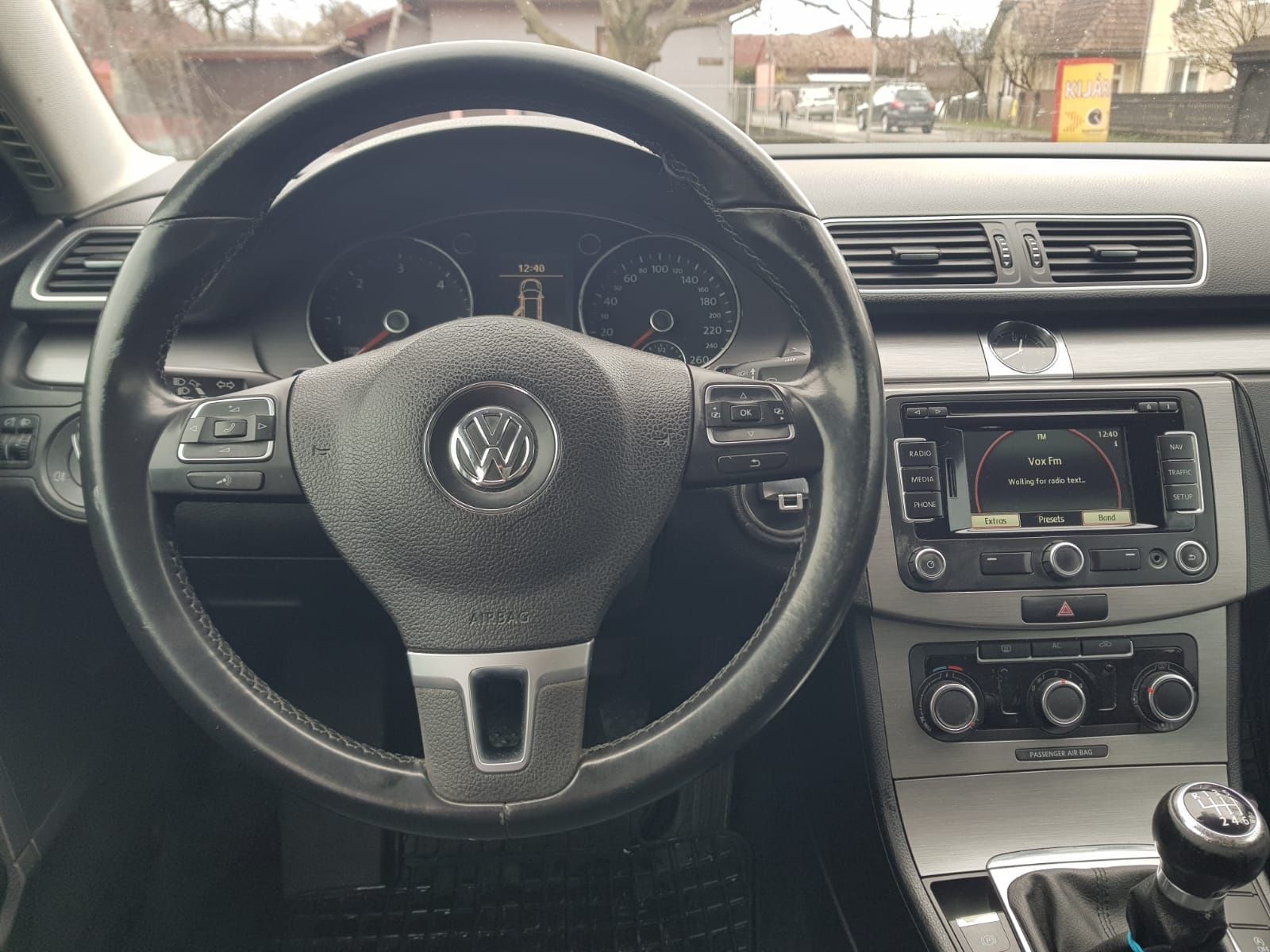 VW Passat 2012 1.6 TDI