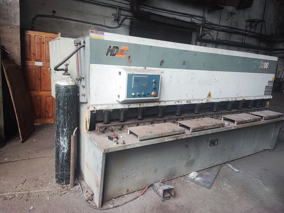 Продам Гильотину Китай варианты обмена рассрочка