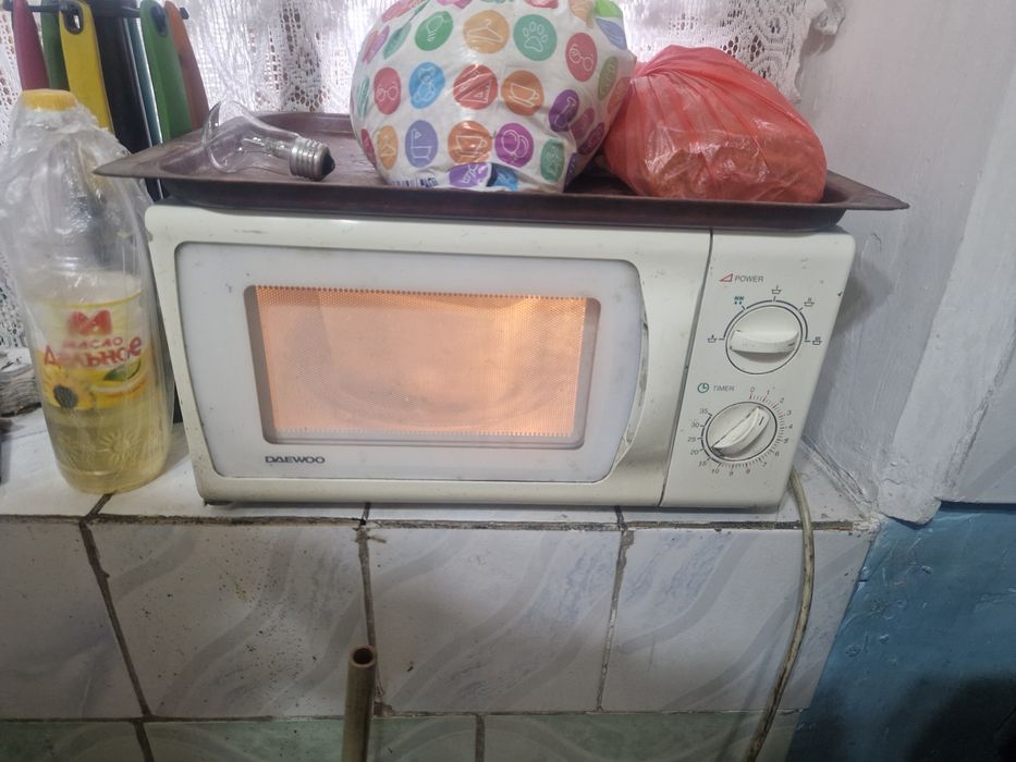 Микроволновка 7 000тг.