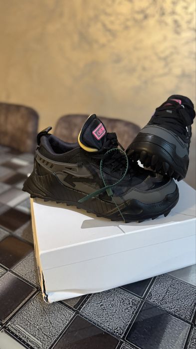 Off-White ODSY-1000 Sneakers/Adidasi  – mărimea 42 – Noi