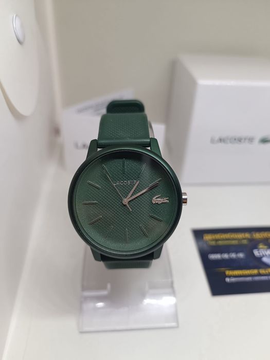 Часовник Lacoste