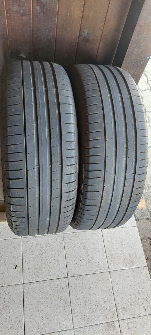 225/50 R18 Pirelli Pzero cu buza pt protecția jantelor