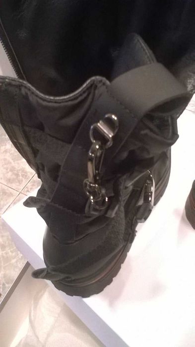 POLLINI Cizme, ghete înalte din piele,  calitate , sistem antiderapant