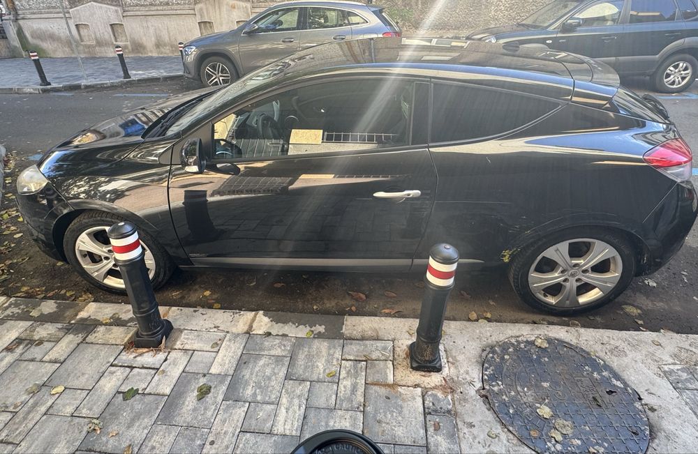 Renault Megane 3 Coupe 2.0 dCi 150CP Automat  • 2009 •