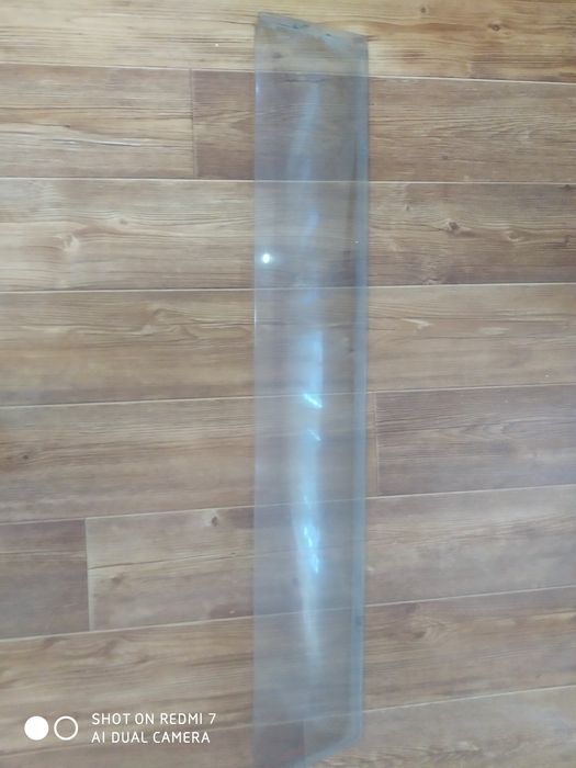 правый ветровик на шариот грандис